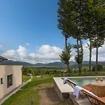 فيلة Propuh By Interhome Fužine