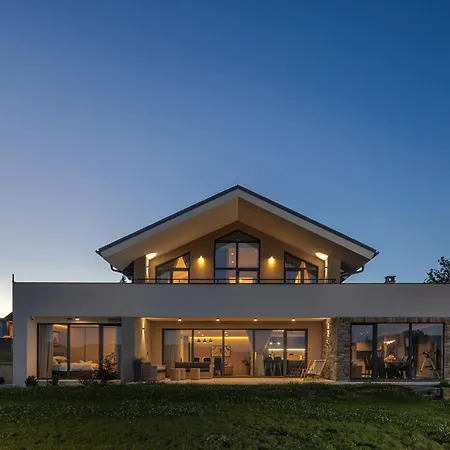 Propuh By Interhome فيلة Fužine