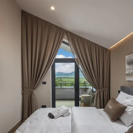Propuh By Interhome