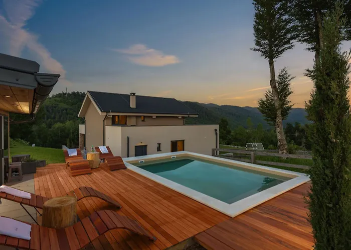 Propuh By Interhome Vila Fuzine