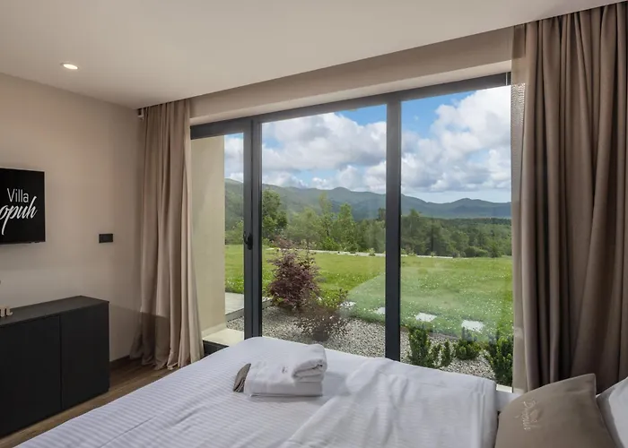Propuh By Interhome Vila